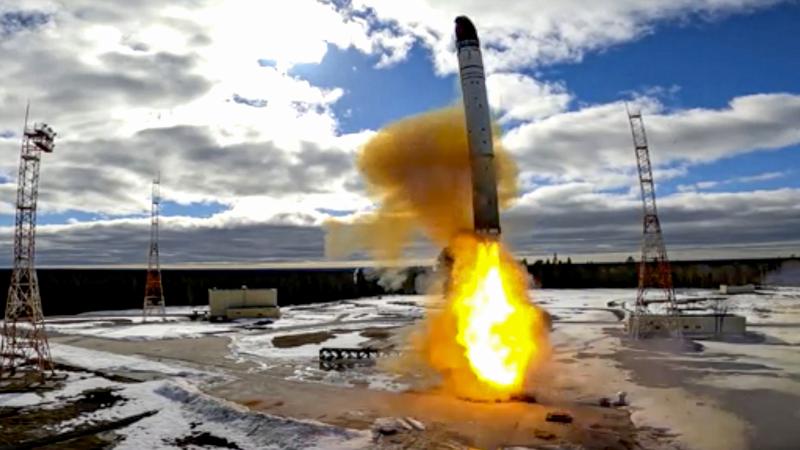 Agresorvalsts Krievijas stratēģiskās nesējraķetes "Sarmat" izmēģinājums Pļeseckas poligonā