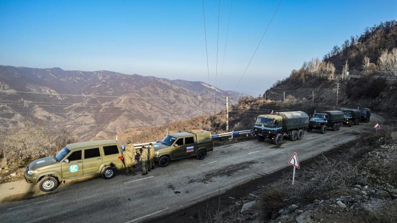 Krievu miera uzturētāji Kalnu Karabahā