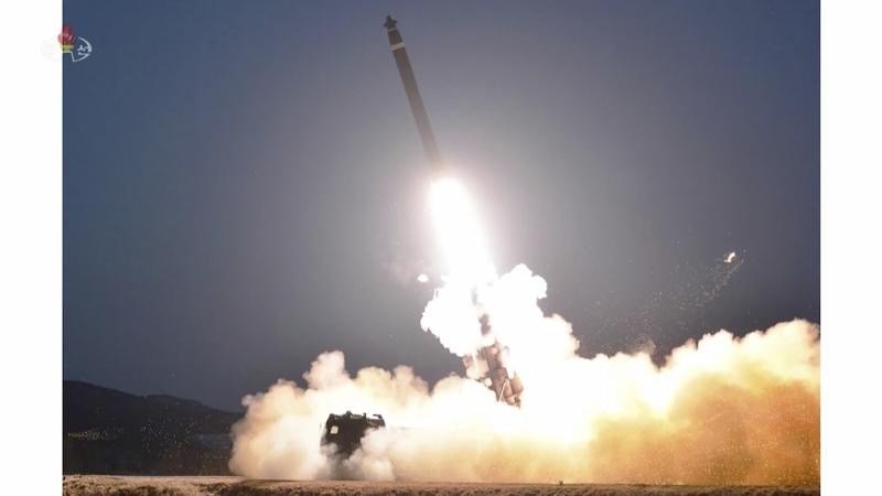 Ziemeļkorejas ballistiskās raķetes palaišana