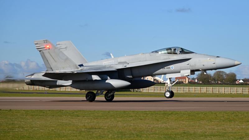 Somijas Gaisa spēku iznīcinātājs F-18 "Hornet"