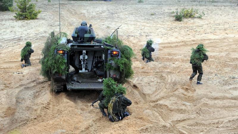 Lietuvas bruņoto spēku Mehanizēto kājnieku brigāde "Dzelzs Vilks" mācībās