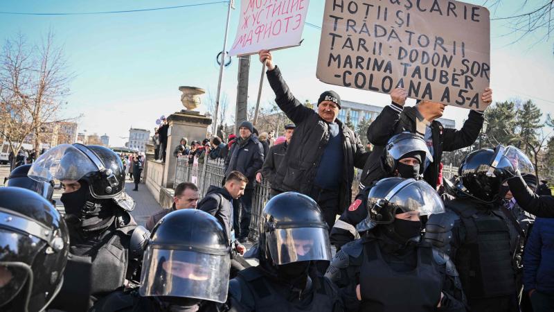 Protestētāji Moldovā