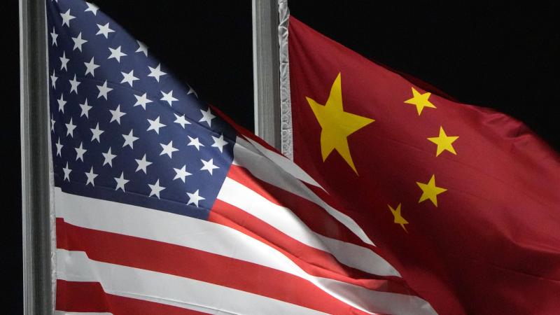 ASV un Ķīnas garogs