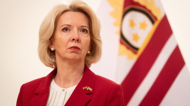 Aizsardzības ministre Ināra Mūrniece