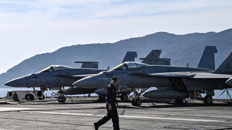 ASV iznīcinātāju bāzes kuģis