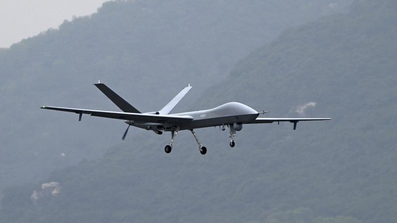 Ķīnas drons "Attack-2"