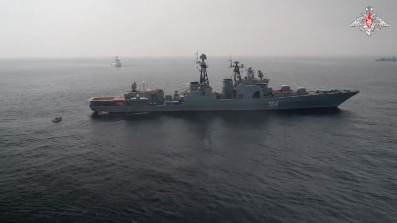 Krievija un Ķīna veic kopīgas militārās mācībās Klusajā okeānā