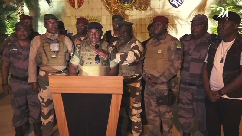 Gabonas armijas vadība paziņo par režīma maiņu