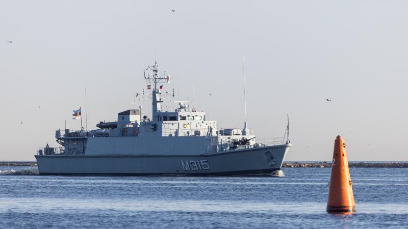 Rīgas ostā ierodas daudznacionāla kuģu grupa