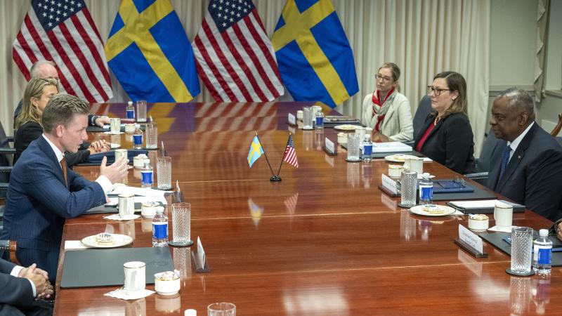 Zviedrijas un ASV aizsardzības ministru tikšanās 