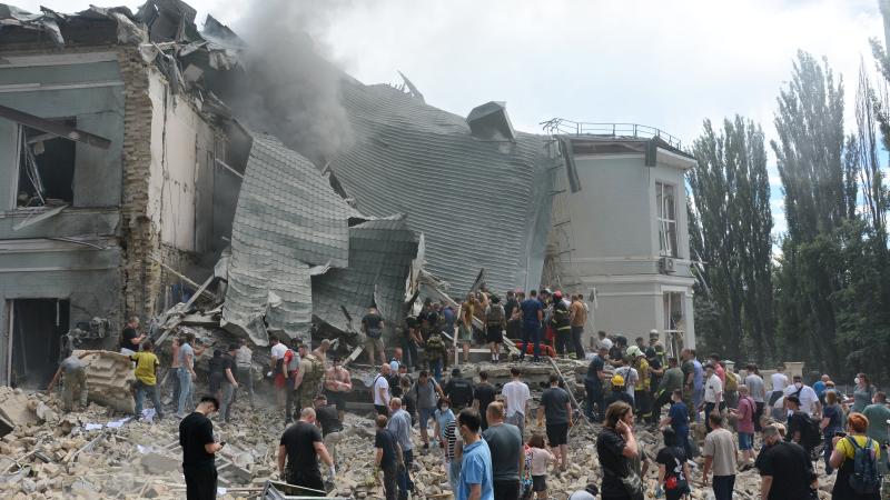 "Krievu pasaule" darbībā jeb orku uzbrukuma sekas slimnīcai Ukrainā