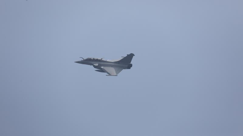 Francijas iznīcinātājs "Rafale"