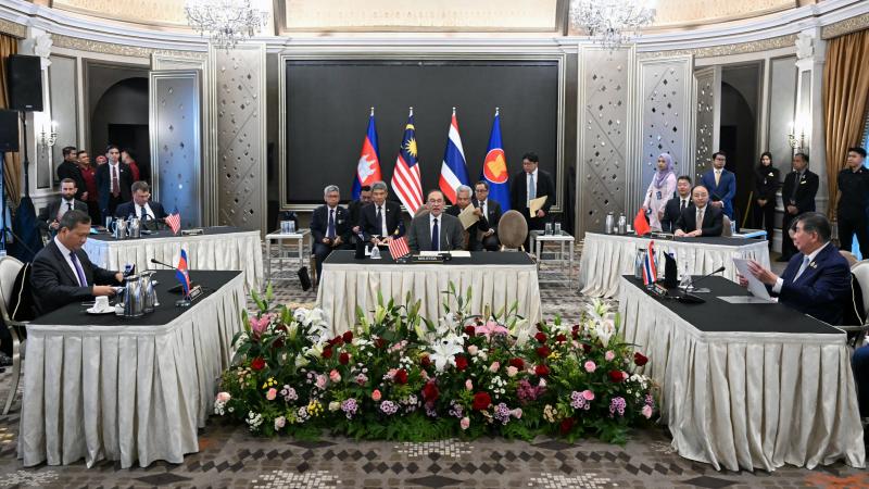 Miera sarunas Malaizijā