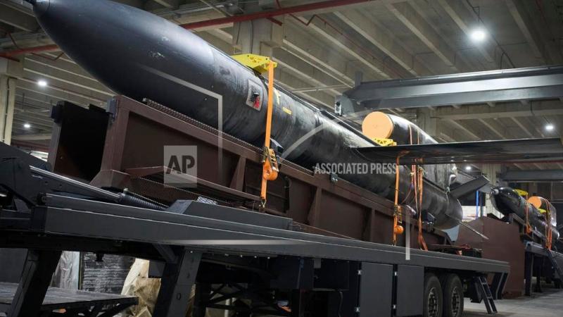 Ukrainas tālās darbības raķete "Flamingo"