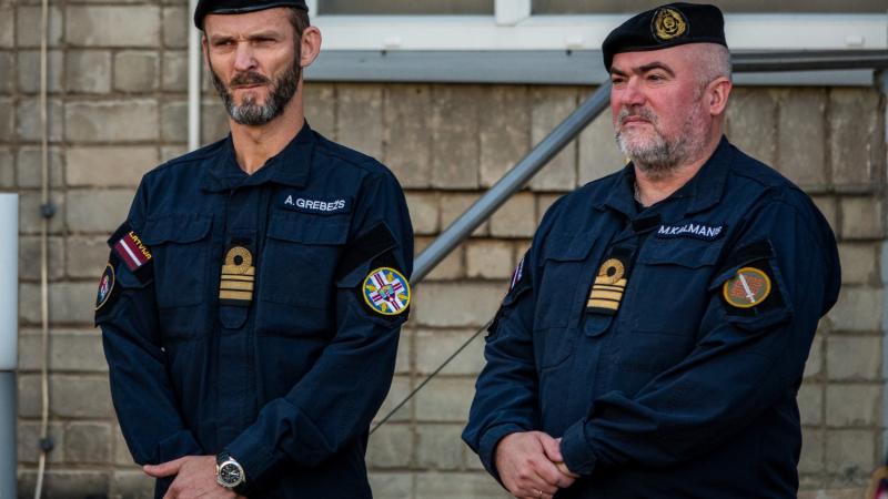 Jūras spēku Jūras novērošanas un sakaru dienesta komandiera maiņas ceremonija