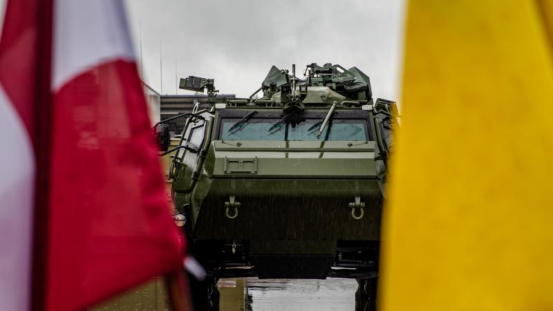 Bruņutransportieru "Patria" nodošana Ukrainas bruņotajiem spēkiem