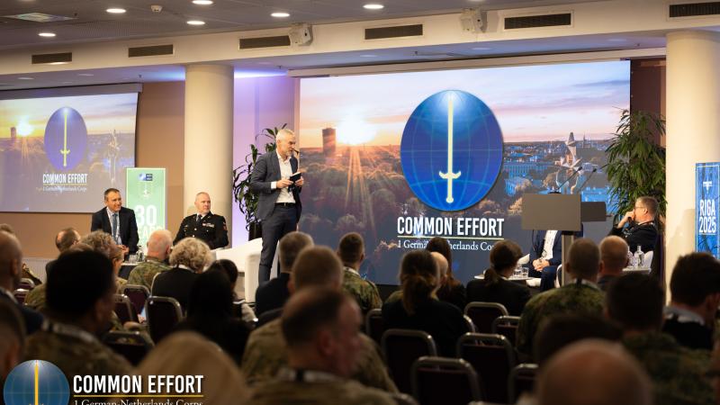 Bilde no konferences paneļa