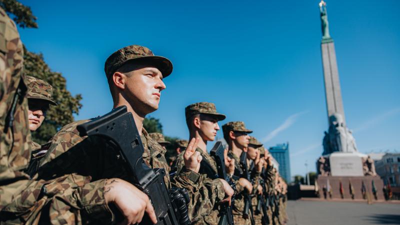 VAD karavīrs dod zvērestu