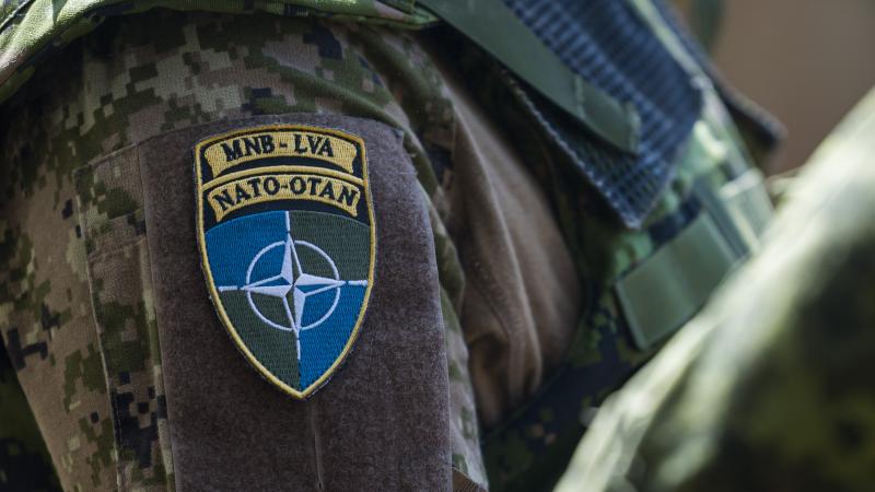 Daudznacionālās brigādes uzšuve