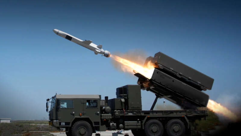 Norvēģijas uzņēmuma "Kongsberg Defence & Aerospace" izstrādātā pretkuģu raķešu sistēma "Naval Strike Missile"