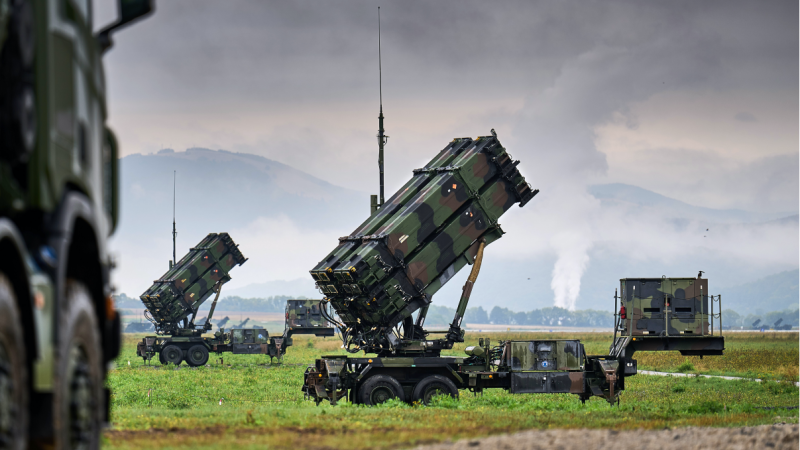 Nīderlandes Bruņoto spēku pretraķešu aizsardzības sistēmas "Patriot"