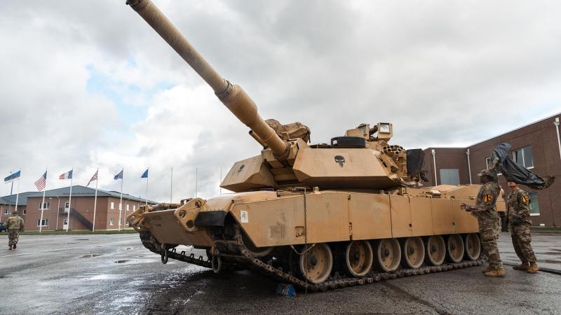ASV Armijas kaujas tanks M1 "Abrams"