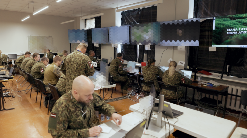 Zemessardzes 2. Vidzemes brigādes komandcentrs mācību "Sensors" laikā