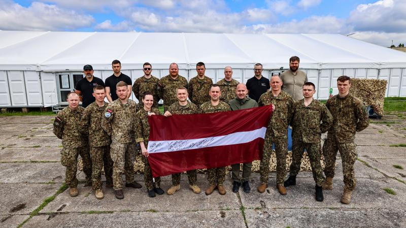 Latvijas kontingents NATO mācībās