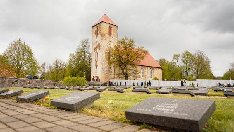 Lestene