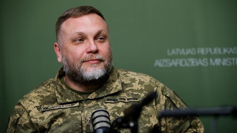 Ukrainas bruņoto spēku kapelāns mesiānistiskais rabīns Andrejs Miščenko
