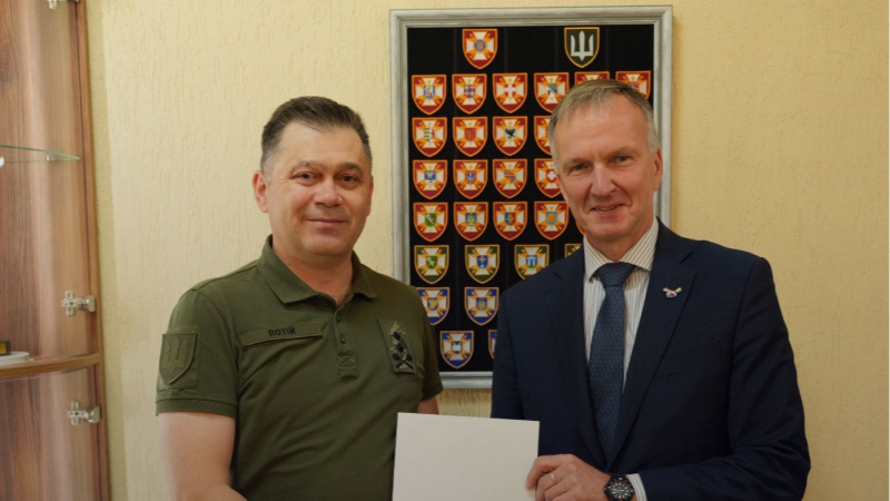 Latvijas vēstnieks Ukrainā Andrejs Pildegovičs tiekas ar Ukrainas Valsts speciālo sakaru un informācijas aizsardzības dienesta vadītāju Oleksandru Potiju