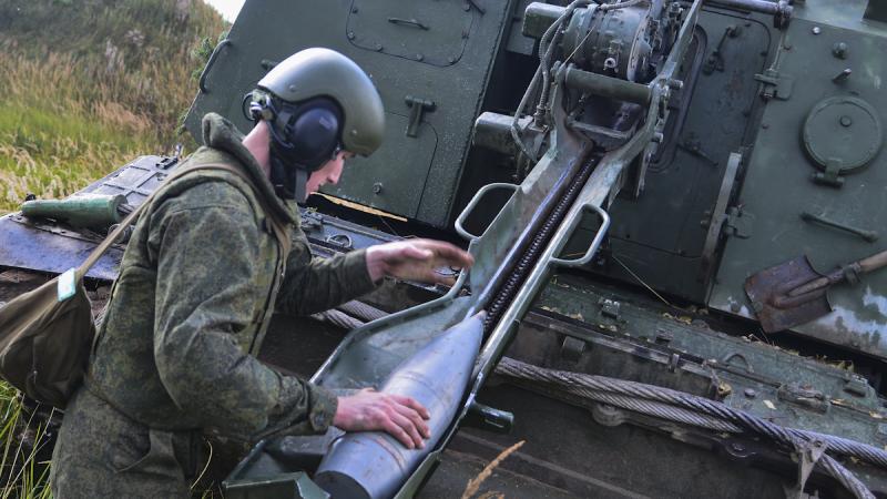 Gatavošanās militārajām mācībām “Zapad-2017” Borisovas poligonā Baltkrievijā
