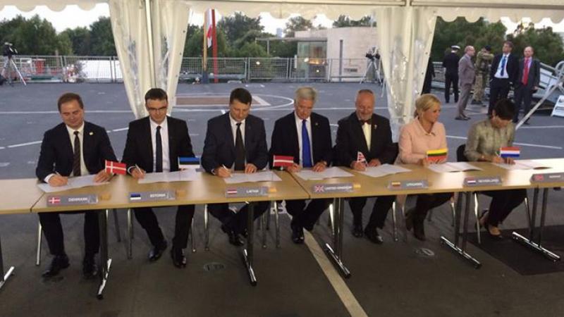 līguma parakstīšana