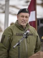 NBS komandieris ģenerālleitnants Leonīds Kalniņš